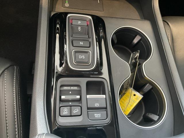 used 2025 Honda Pilot car, priced at $44,375