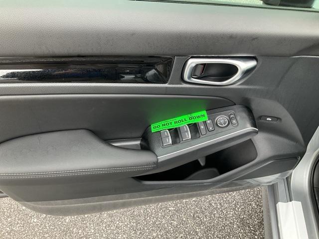 new 2025 Honda Civic Hybrid car, priced at $31,235