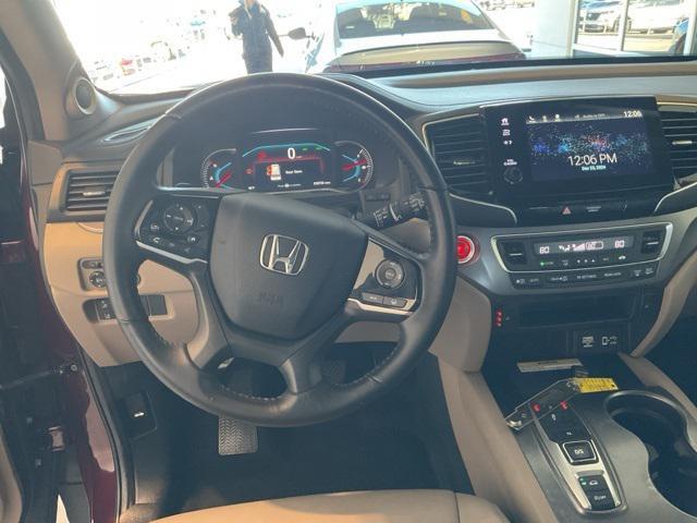 used 2022 Honda Pilot car, priced at $31,694