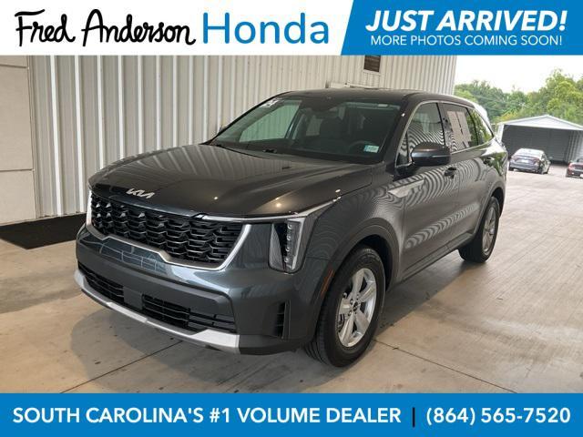 used 2024 Kia Sorento car, priced at $26,074