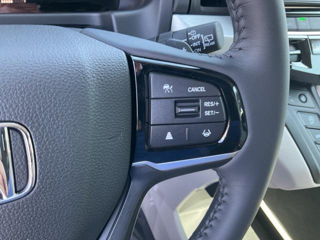new 2025 Honda Odyssey car, priced at $42,715