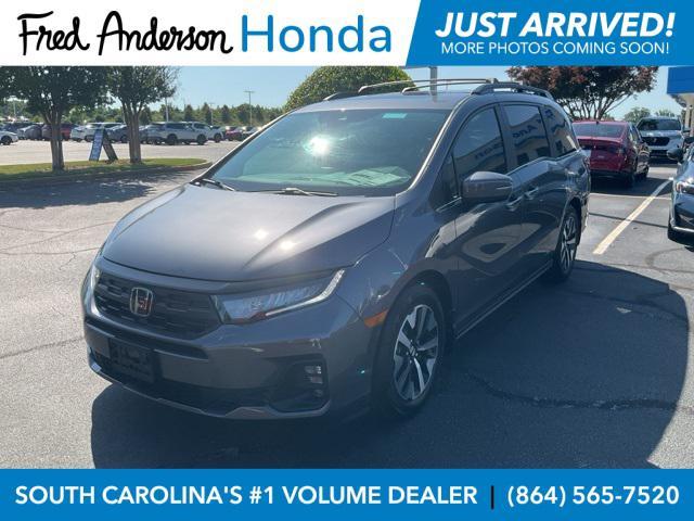 new 2025 Honda Odyssey car, priced at $42,715
