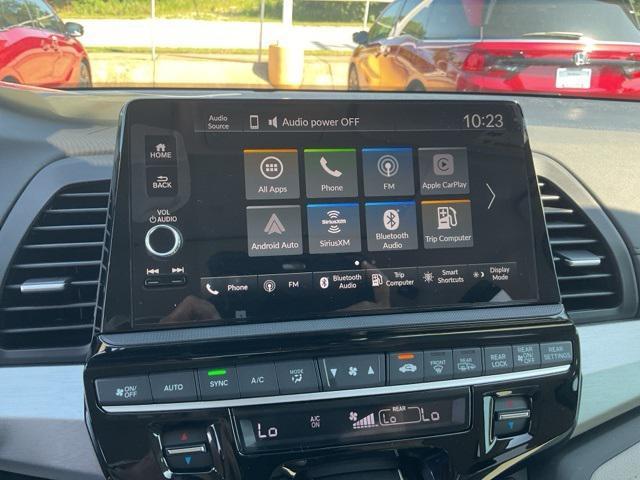 new 2025 Honda Odyssey car, priced at $42,715