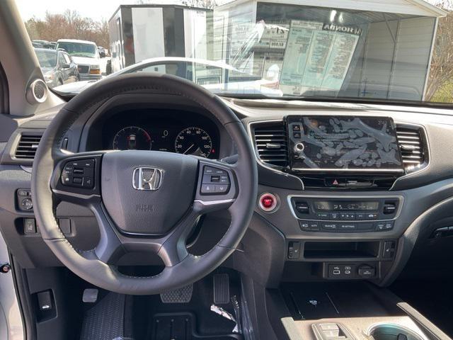 new 2025 Honda Ridgeline car, priced at $43,680