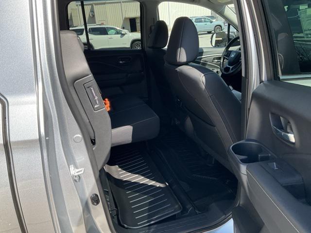 new 2025 Honda Ridgeline car, priced at $43,680