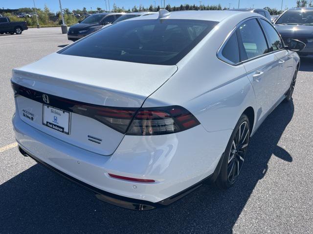 new 2025 Honda Accord Hybrid car, priced at $39,612