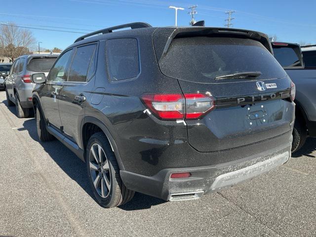 new 2025 Honda Pilot car, priced at $48,950