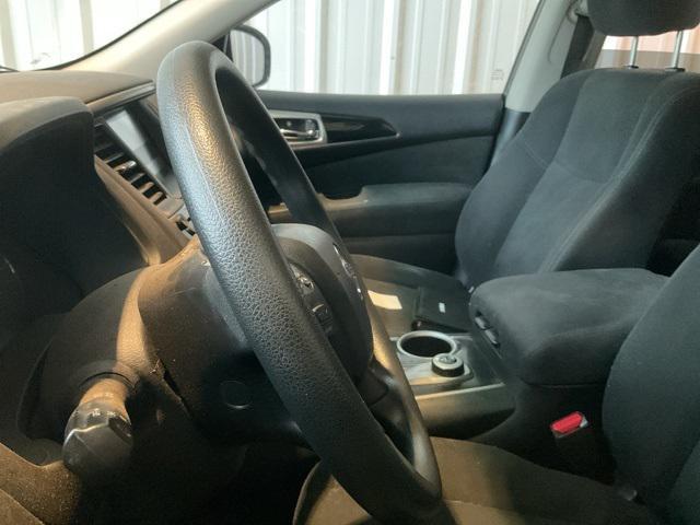 used 2016 Nissan Pathfinder car, priced at $7,398