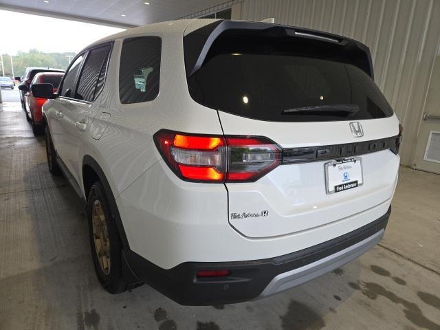 used 2024 Honda Pilot car, priced at $40,230