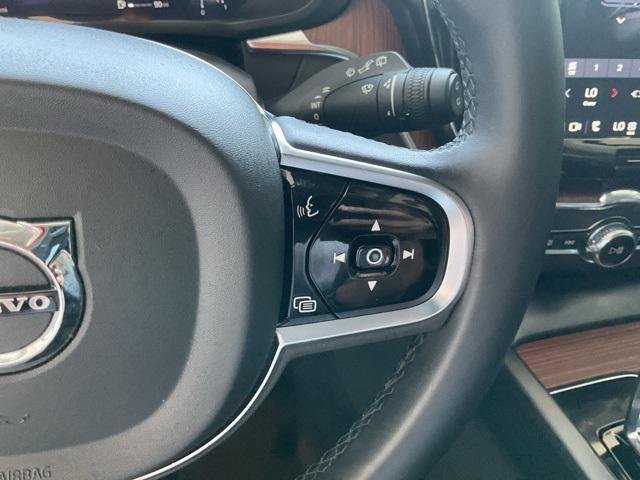 used 2024 Volvo XC60 car, priced at $32,528