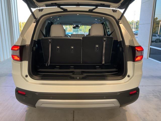 new 2025 Honda Pilot car, priced at $42,841