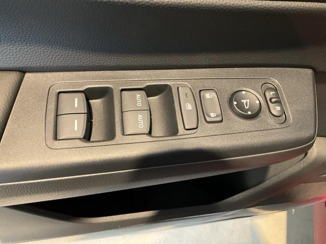 new 2026 Honda CR-V Hybrid car, priced at $39,271