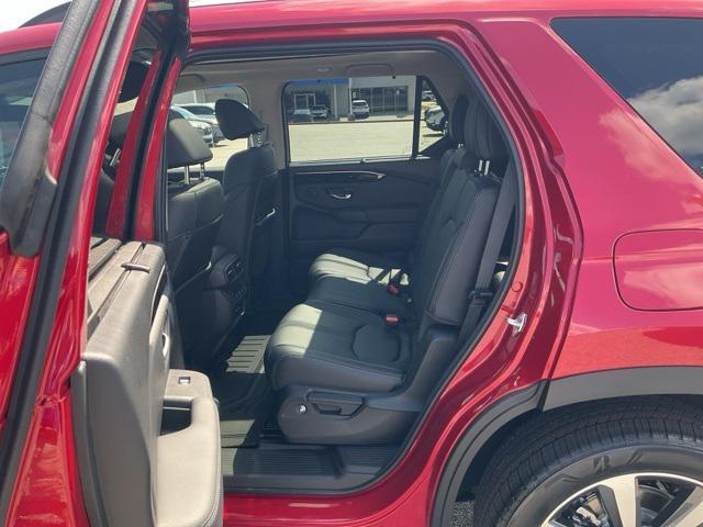 new 2025 Honda Pilot car, priced at $47,774