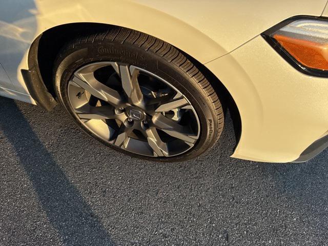 used 2025 Honda Civic Hybrid car, priced at $31,940