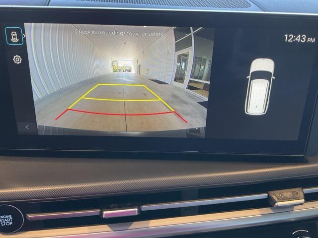 used 2025 Hyundai Santa Fe car, priced at $30,953