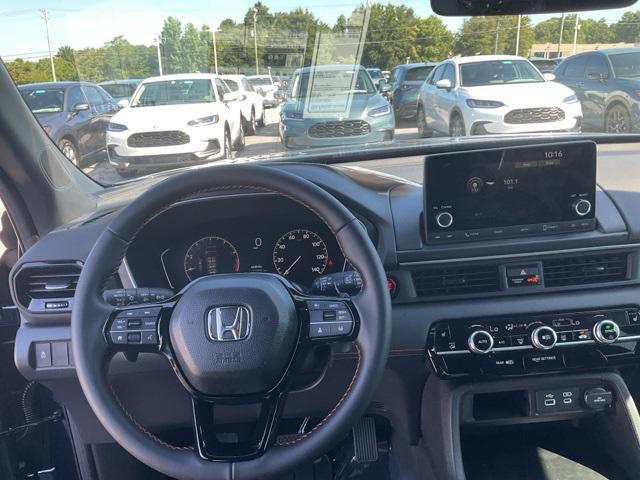 new 2025 Honda Pilot car, priced at $38,877