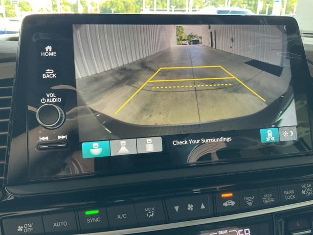 new 2026 Honda Odyssey car, priced at $44,290