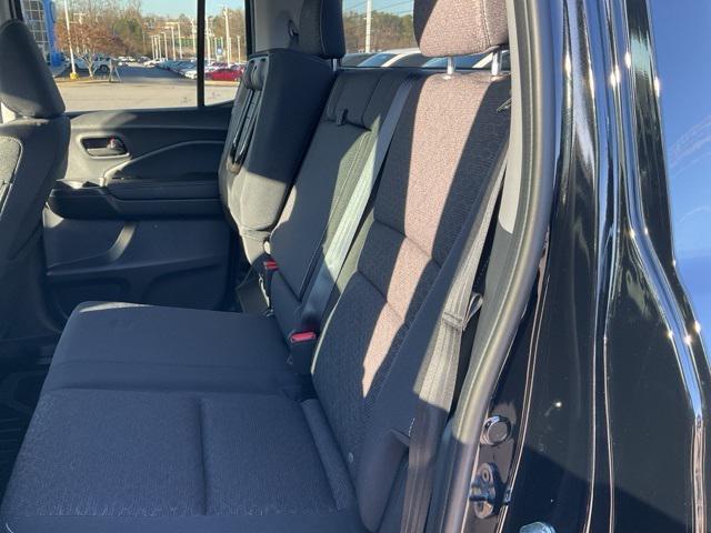 new 2025 Honda Ridgeline car, priced at $38,329
