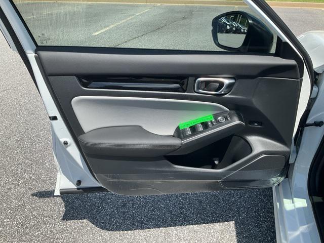new 2025 Honda Civic Hybrid car, priced at $31,669