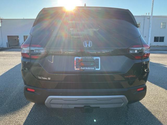 new 2025 Honda Pilot car, priced at $47,848