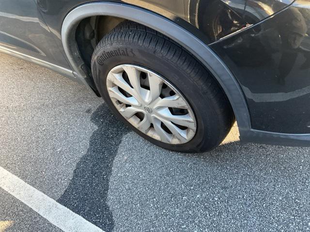 used 2015 Nissan Rogue car, priced at $7,461