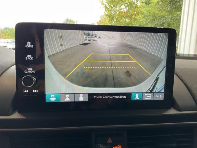 new 2025 Honda Pilot car, priced at $43,383