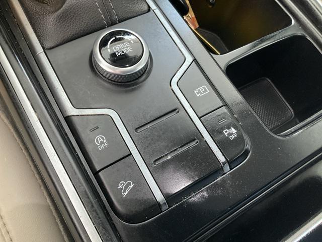 used 2022 Kia Sorento car, priced at $22,887