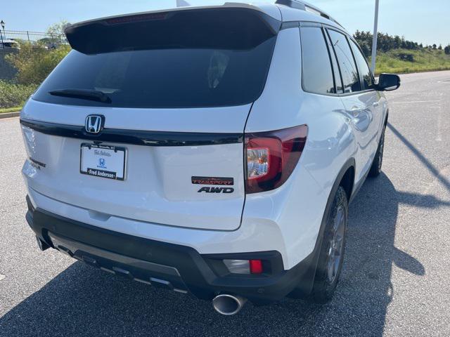 new 2025 Honda Passport car, priced at $44,998