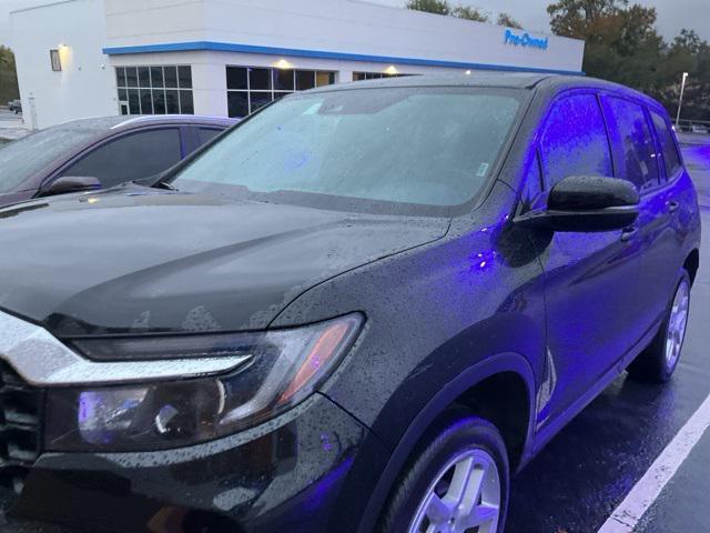 used 2024 Honda Passport car, priced at $33,097