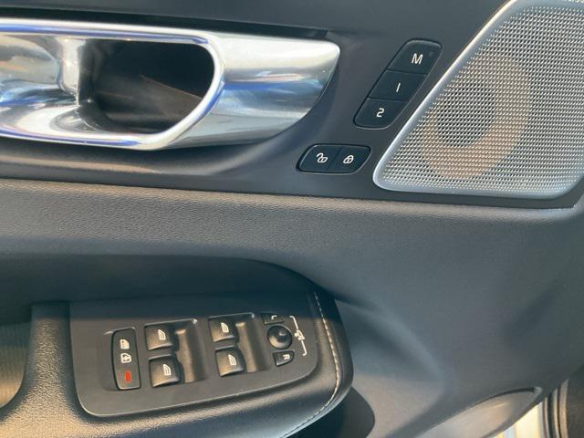 used 2019 Volvo XC60 Recharge Plug-In Hybrid car, priced at $19,565