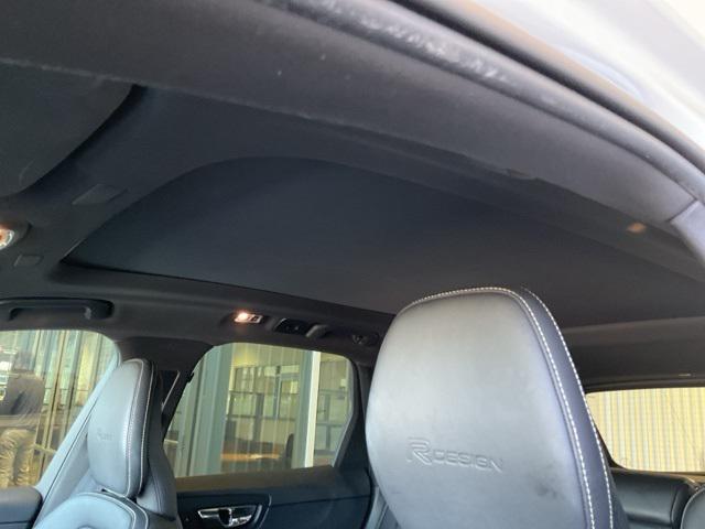 used 2019 Volvo XC60 Recharge Plug-In Hybrid car, priced at $19,565