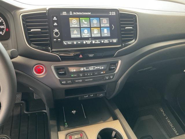 new 2025 Honda Ridgeline car, priced at $40,103