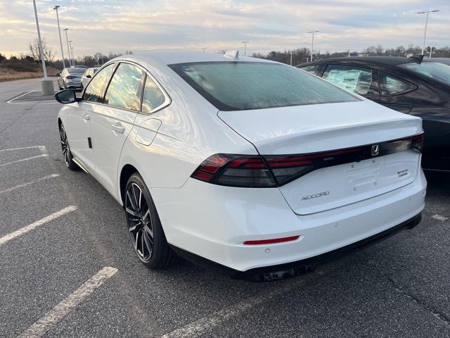 new 2025 Honda Accord Hybrid car, priced at $39,992