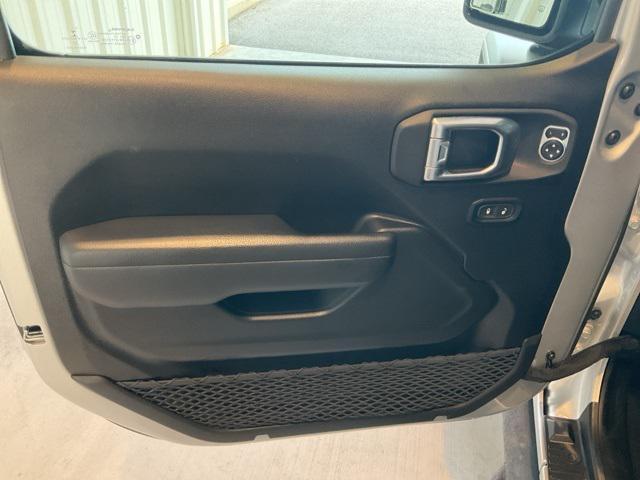 used 2023 Jeep Gladiator car, priced at $39,716