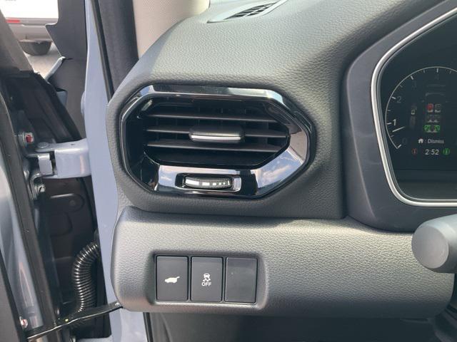 new 2025 Honda Pilot car, priced at $45,835