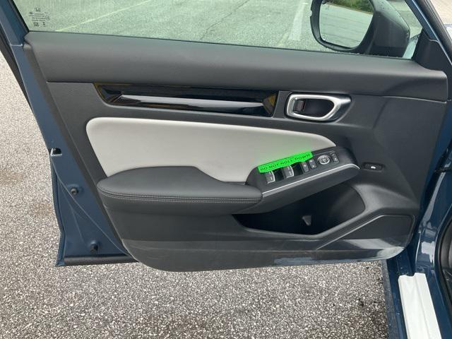new 2025 Honda Civic Hybrid car, priced at $31,669