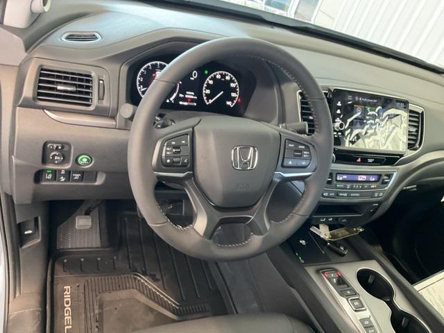 new 2025 Honda Ridgeline car, priced at $40,807