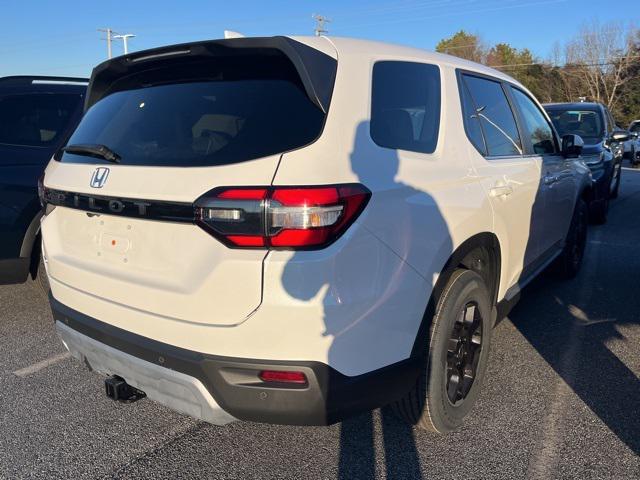 new 2025 Honda Pilot car, priced at $48,363