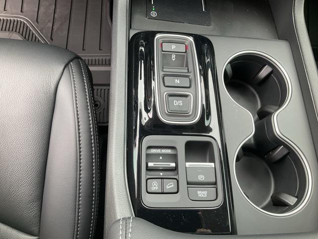 new 2025 Honda Pilot car, priced at $48,417