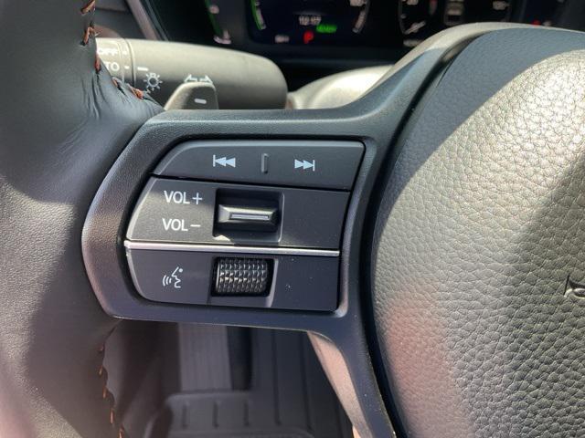 new 2026 Honda CR-V Hybrid car, priced at $39,221