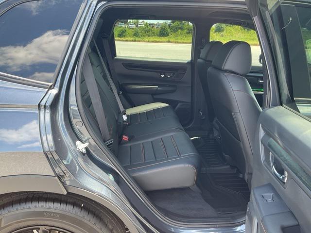 new 2026 Honda CR-V Hybrid car, priced at $39,221