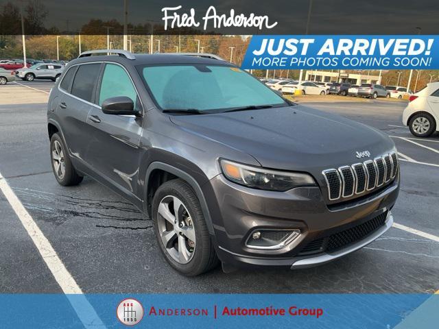 used 2019 Jeep Cherokee car, priced at $17,111