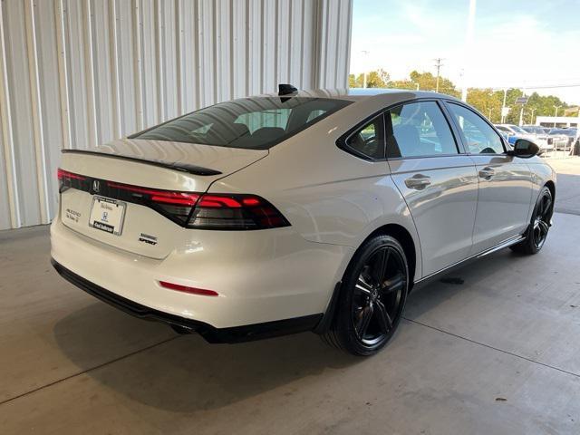 new 2025 Honda Accord Hybrid car, priced at $35,233