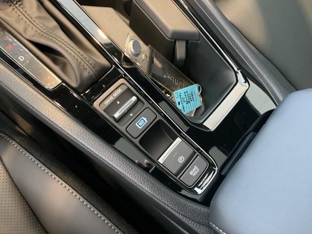 new 2025 Honda Accord Hybrid car, priced at $35,233