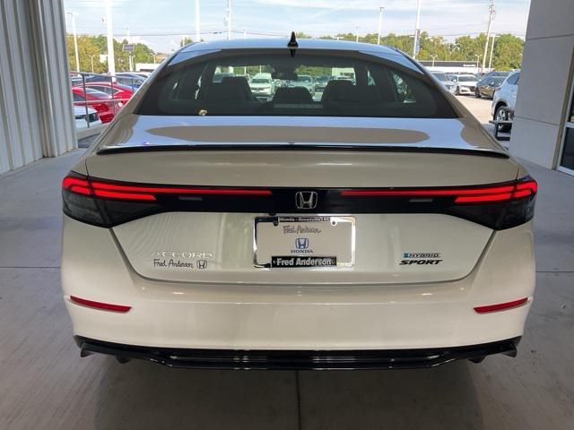 new 2025 Honda Accord Hybrid car, priced at $35,233