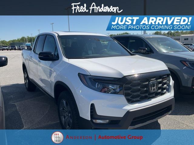 new 2025 Honda Ridgeline car, priced at $45,785