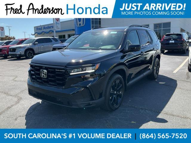 new 2025 Honda Pilot car, priced at $53,990