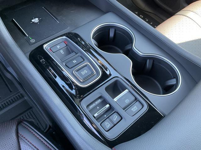 new 2025 Honda Pilot car, priced at $53,990
