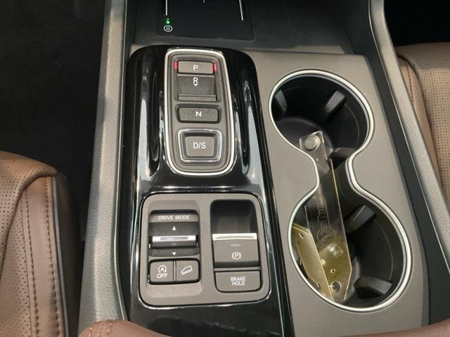 used 2025 Honda Pilot car, priced at $52,976