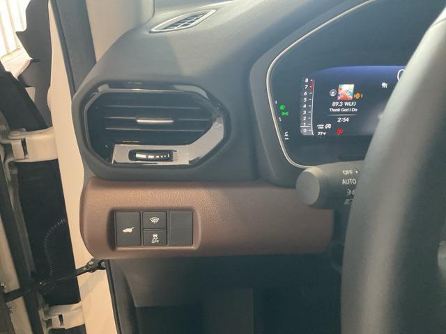 used 2025 Honda Pilot car, priced at $52,976